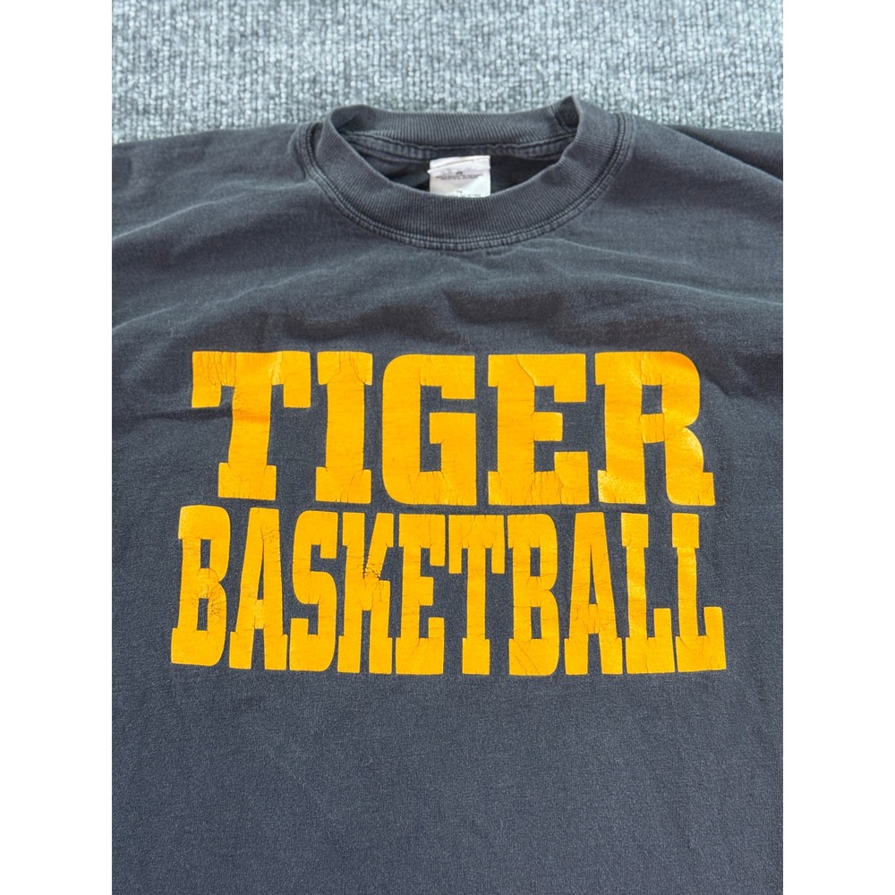 Vintage Tiger Basketball Shirt Mens XL Black Long Sleeve Graphic Heavyweight Tee